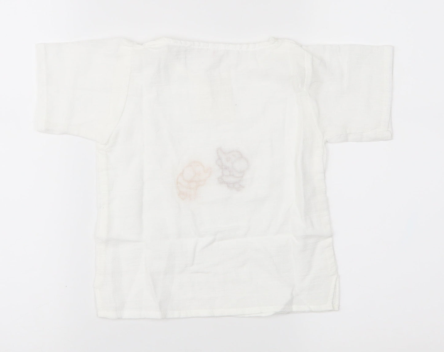 Preworn Baby White   Pullover T-Shirt Size 18-24 Months