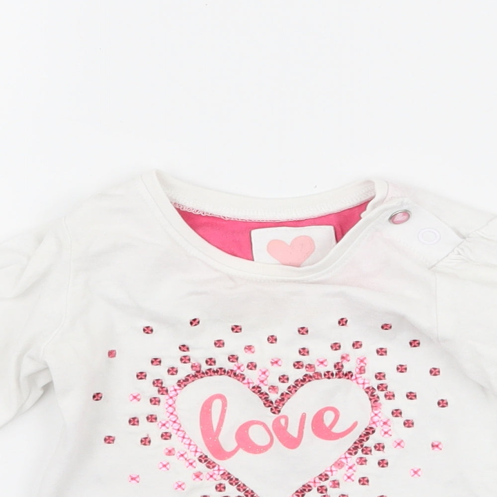 Mothercare Girls White   Basic T-Shirt Size 6-9 Months  - Love heart