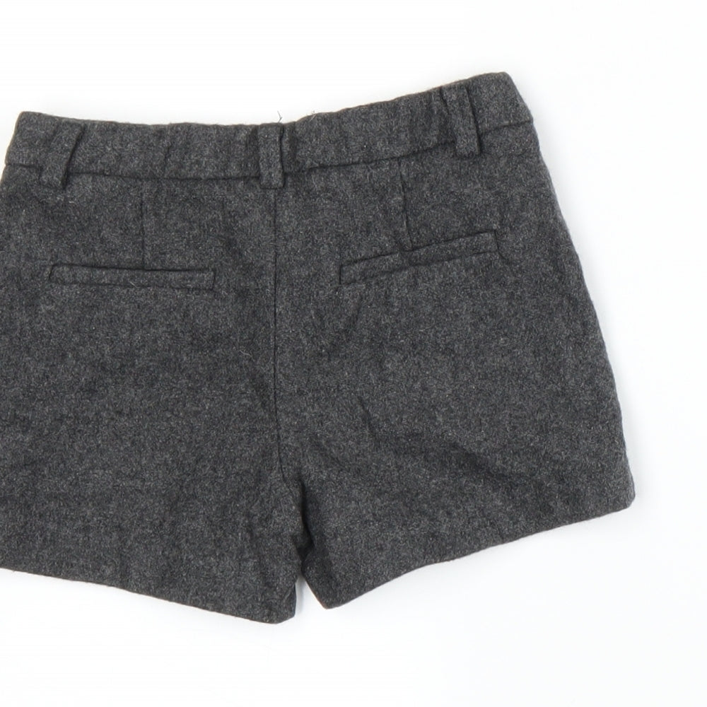 Zara Girls Grey   Hot Pants Shorts Size 5 Years