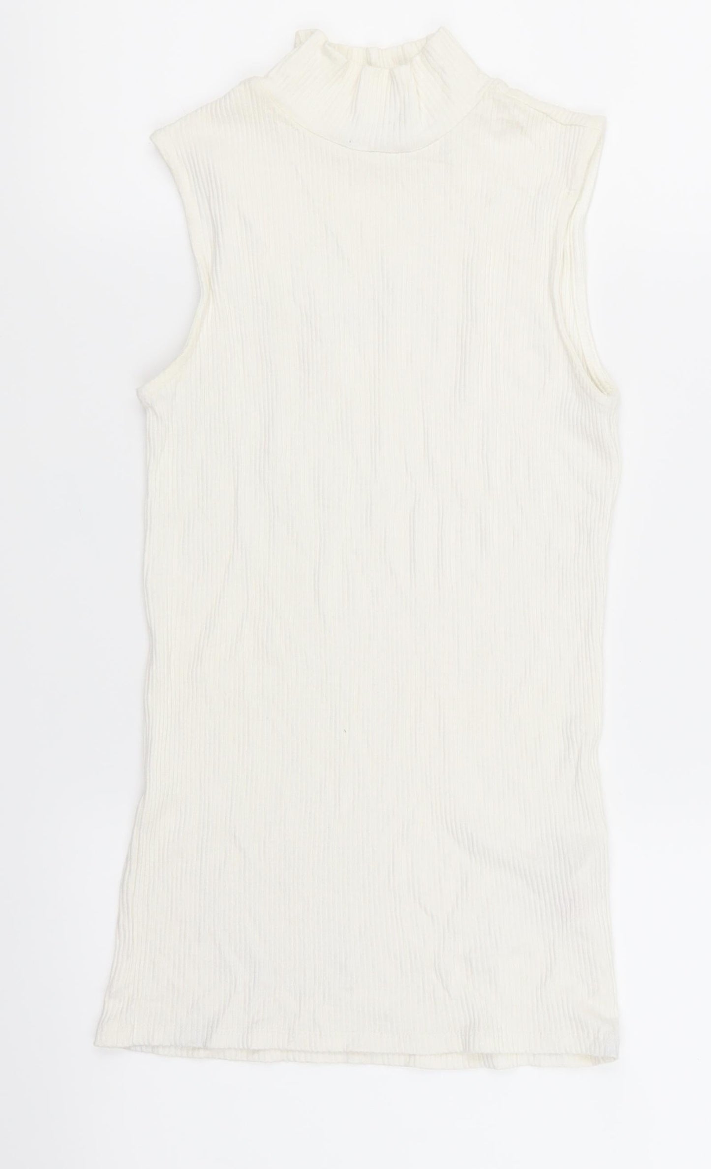 Womens UK Size 6 F&F White Basic T-Shirt