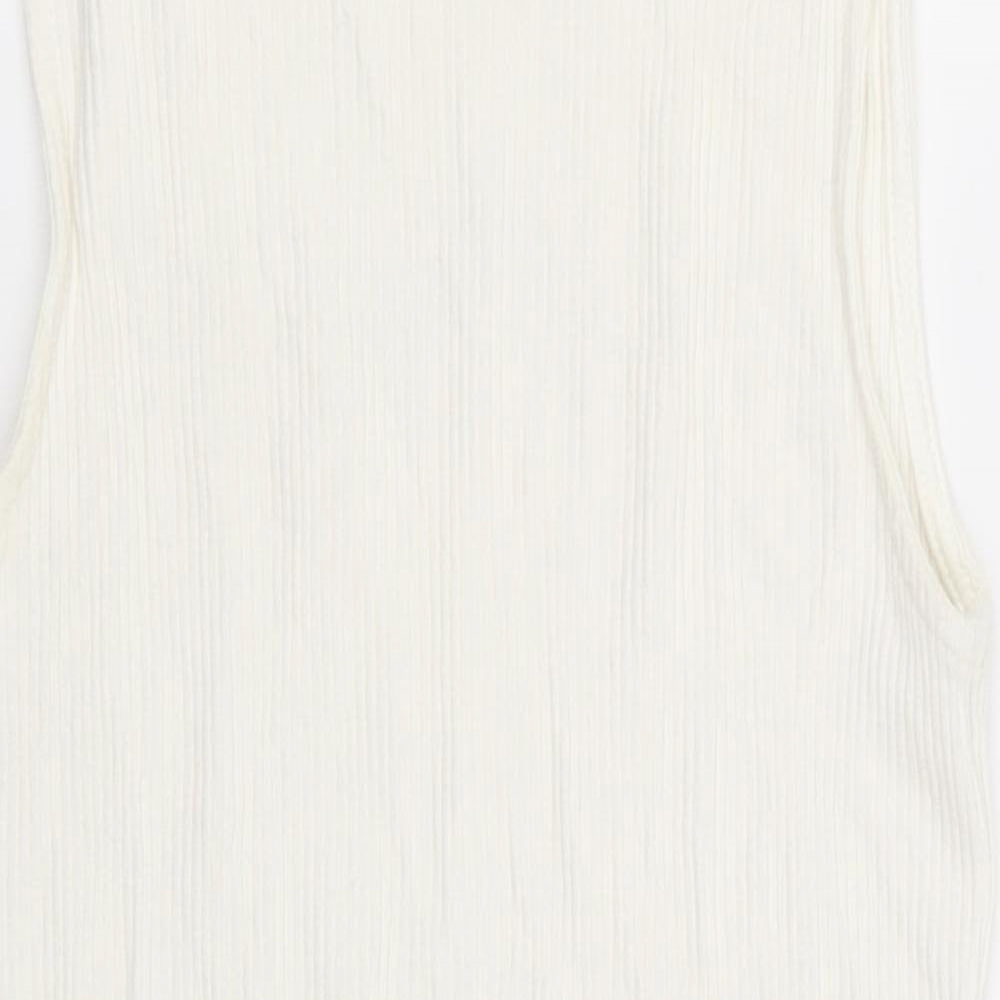 Womens UK Size 6 F&F White Basic T-Shirt