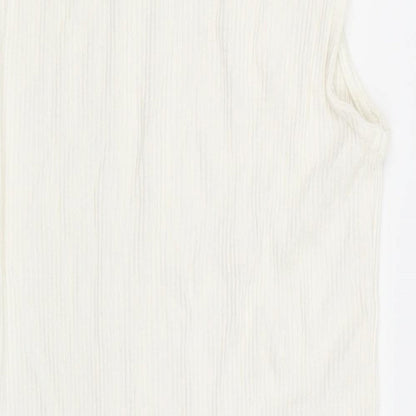 Womens UK Size 6 F&F White Basic T-Shirt