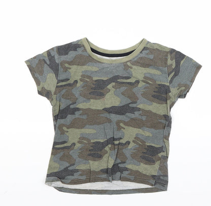 Primark Boys Green Camouflage  Basic T-Shirt Size 5-6 Years