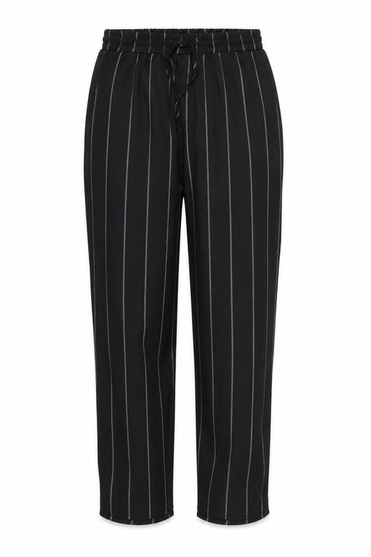 Womens UK Size 10 Missguided Regular Fit  Black Trousers