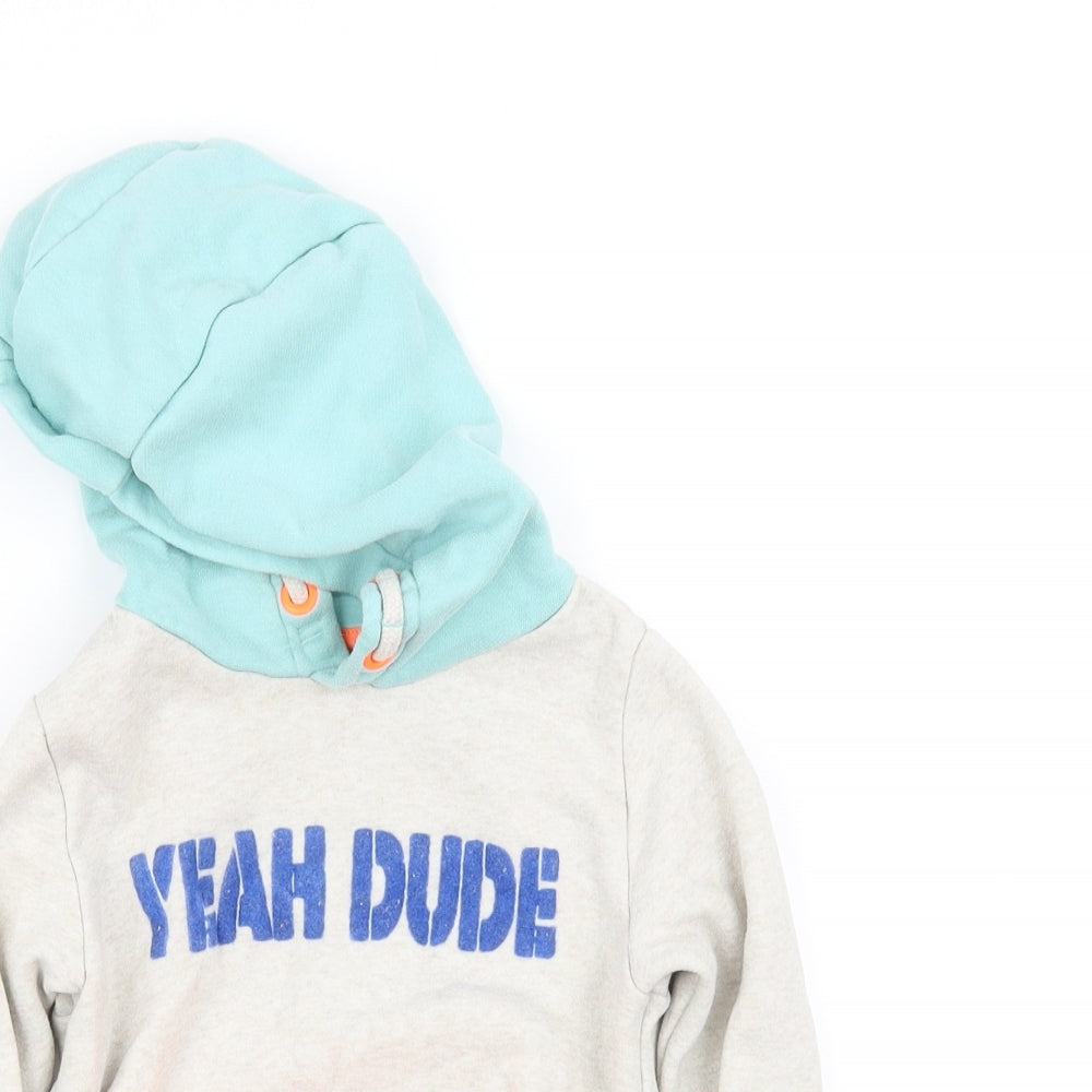pre worn Girls White   Pullover Hoodie Size 2-3 Years