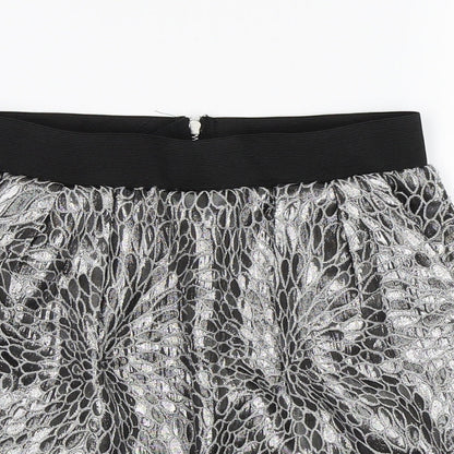 Rare Womens Black Floral  Mini Skirt Size 6