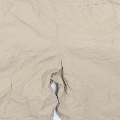 Preworn Mens Beige   Chino Shorts Size 40 in