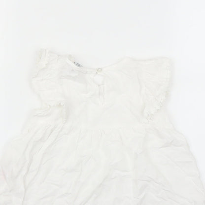 Primark Girls White   Basic Blouse Size 6-7 Years