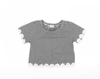 Womens UK Size 8 Hearts & Bows Black Basic T-Shirt