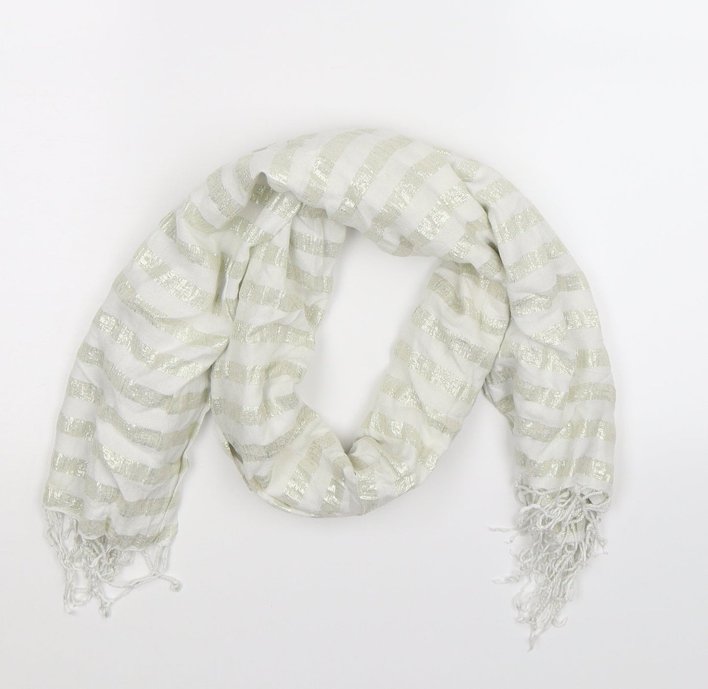 Preworn Womens White Striped Knit  Scarf