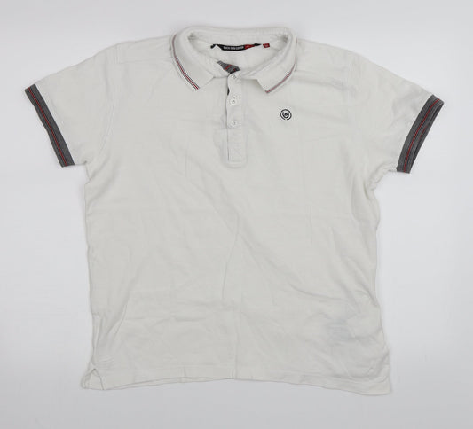 Duck and Cover Mens White    Polo Size M