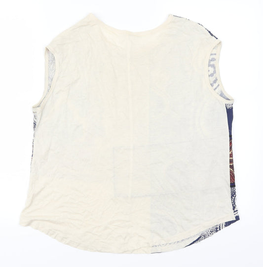 Stradivarius Womens Beige Geometric  Basic T-Shirt Size S
