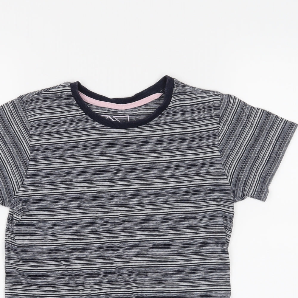 Urban Department Girls Grey   Basic T-Shirt Size 9 Years