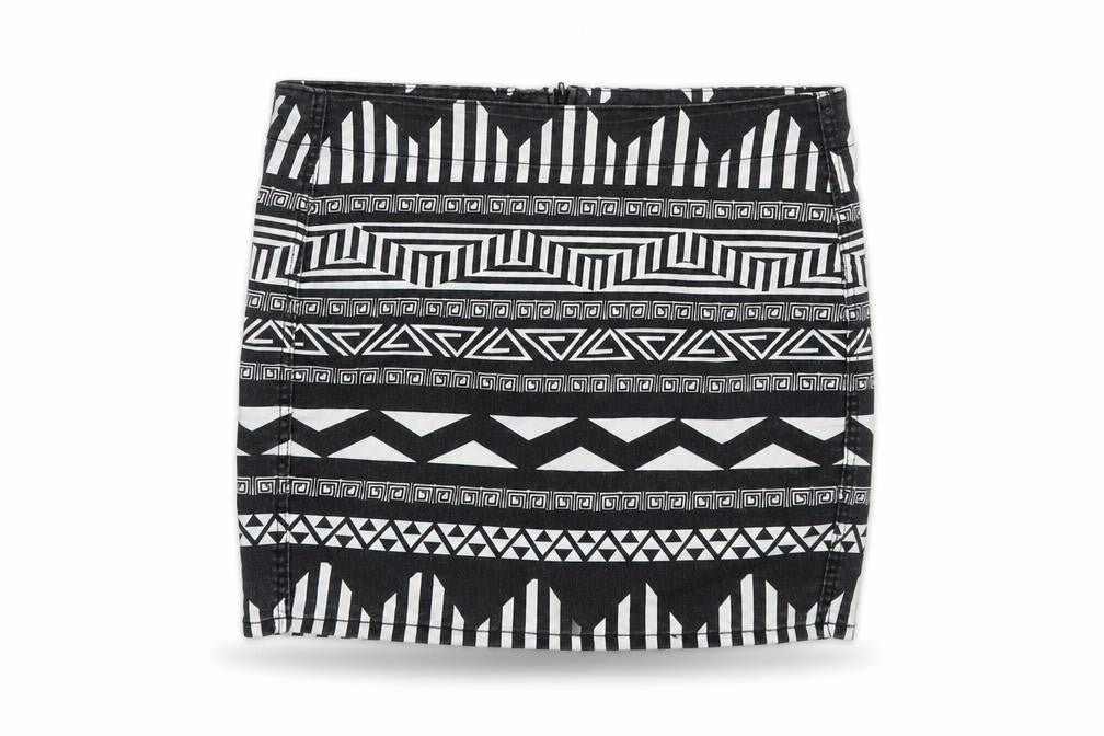 Womens UK Size 8 H&M Black Mini Skirt
