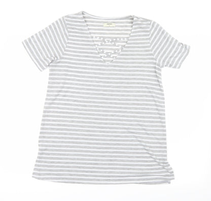 Papaya Womens Grey Striped  Basic T-Shirt Size M