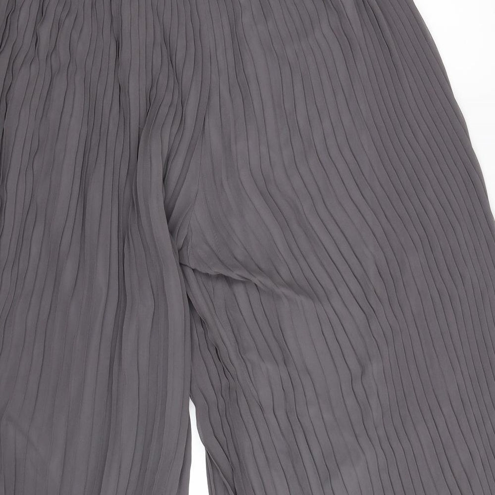 Womens UK Size 28 in Preworn Regular Fit Cropped Grey Trousers
