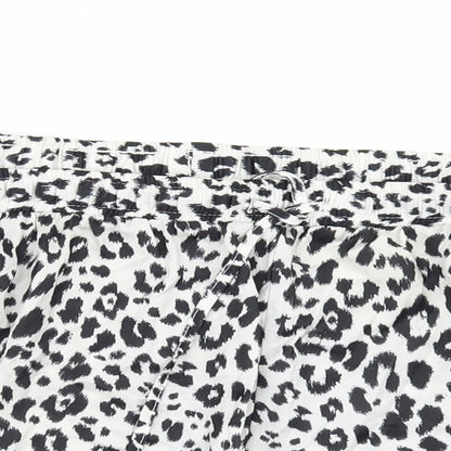 H&M Womens White Animal Print  Paperbag Shorts Size M