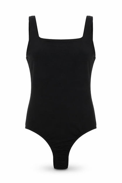 PRETTYLITTLETHING Womens Black   Basic Tank Size 6