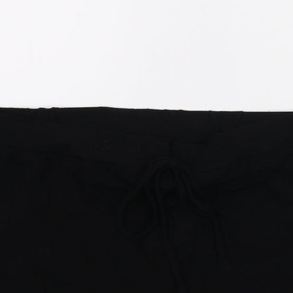 FOREVR 21 Womens Black   Paperbag Shorts Size M