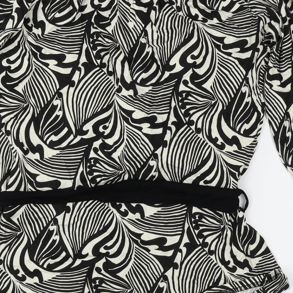Atmoshpere Womens Black Paisley  Basic T-Shirt Size 14
