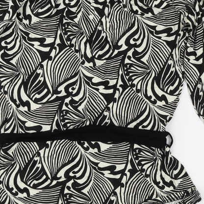 Atmoshpere Womens Black Paisley  Basic T-Shirt Size 14