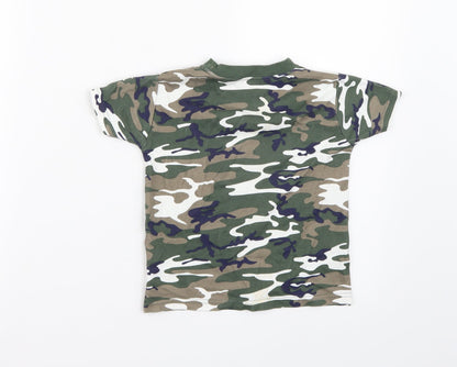Preworn Boys Green Camouflage  Basic T-Shirt Size 2-3 Years