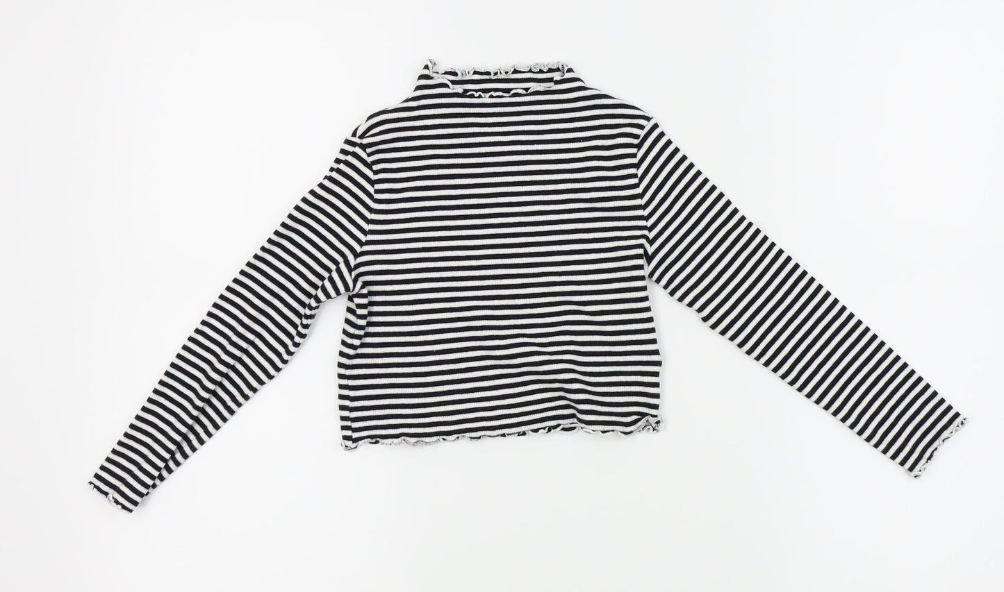I love girls wear Girls White Striped  Basic T-Shirt Size 7 Years