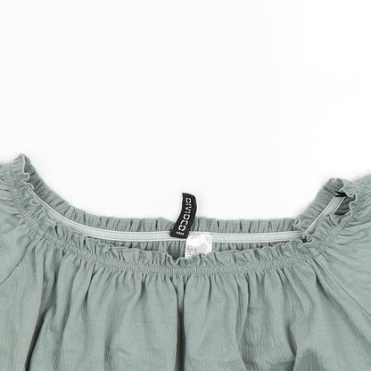 Womens UK Size M Divided Green Cropped T-Shirt