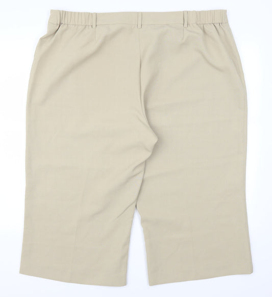 Classics Womens Beige   Cropped Trousers Size 26 L20 in