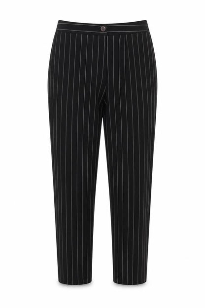 Womens UK Size 6 Boohoo Regular Fit  Black Trousers