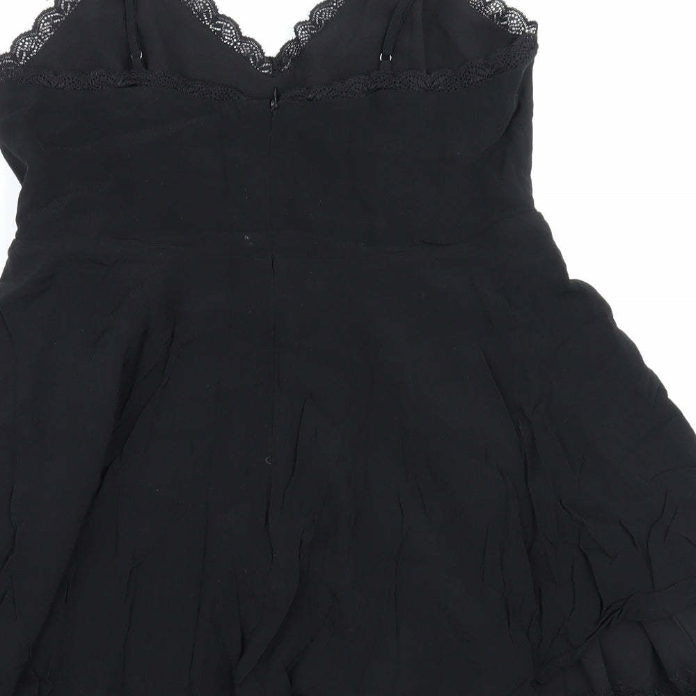 FOREVER 21 Womens Black   Basic Blouse Size M