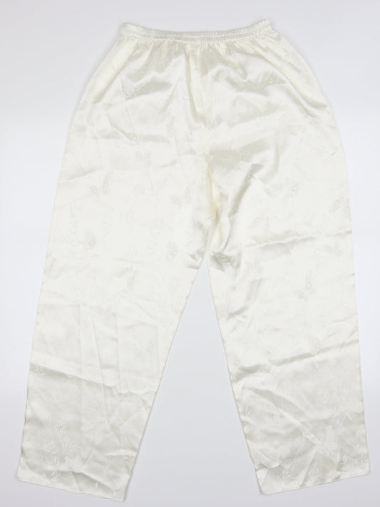 Womens UK Size 25 in Preworn Regular Fit Jogger Ivory Trousers
