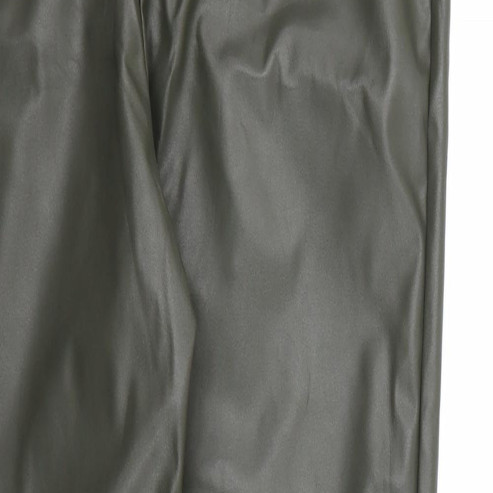 Womens UK Size 12 PRETTYLITTLETHING Regular Fit  Green Trousers