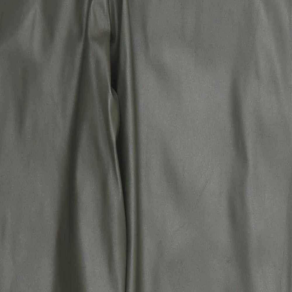 Womens UK Size 12 PRETTYLITTLETHING Regular Fit  Green Trousers