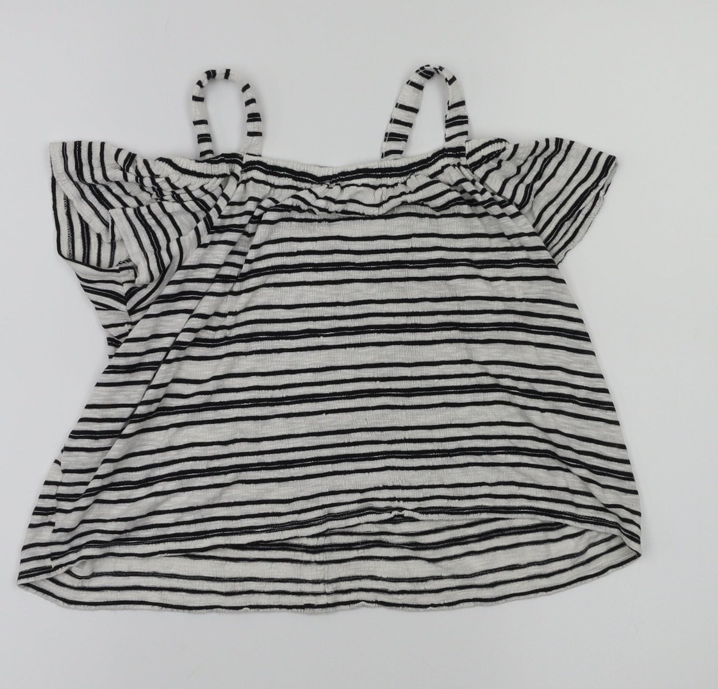 F&F Girls Black Striped  Pullover T-Shirt Size 8-9 Years