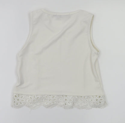 Womens UK Size 6 Boohoo White Basic T-Shirt