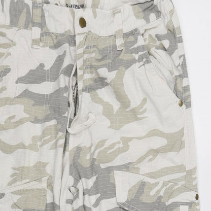 Womens UK Size 36 in pre worn Regular Fit  White Trousers