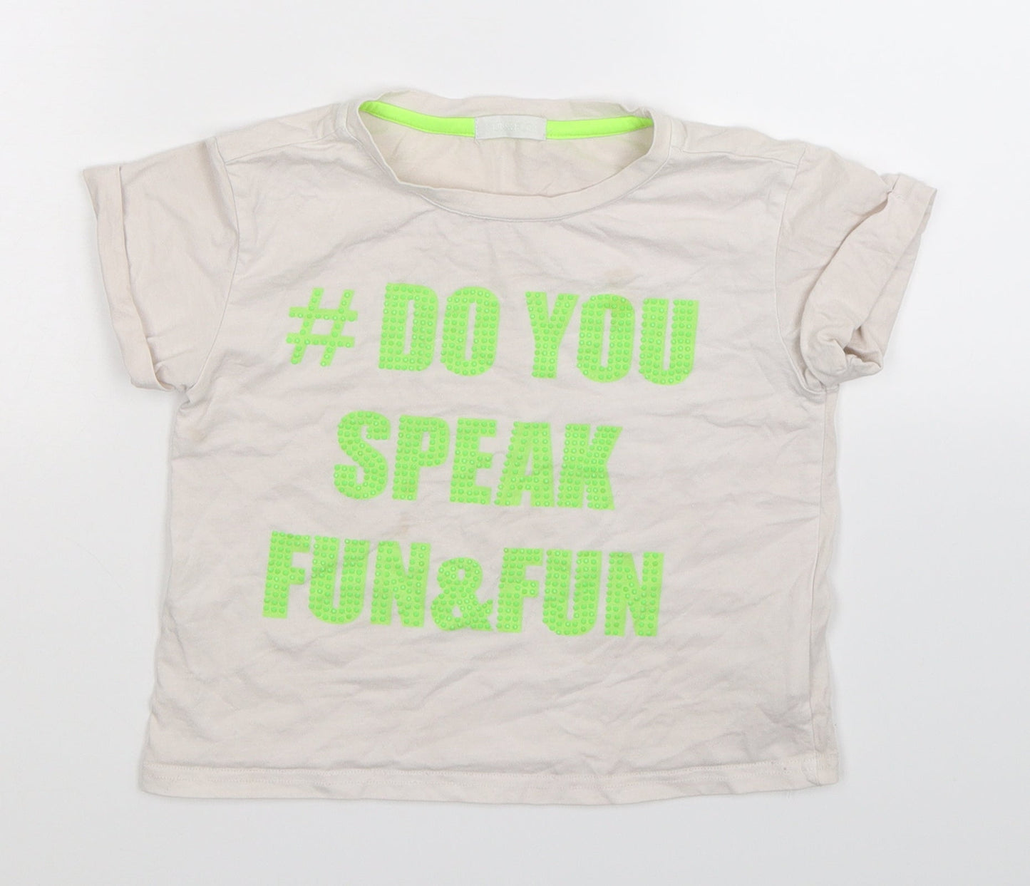Fun & Fun Girls White   Basic T-Shirt Size M