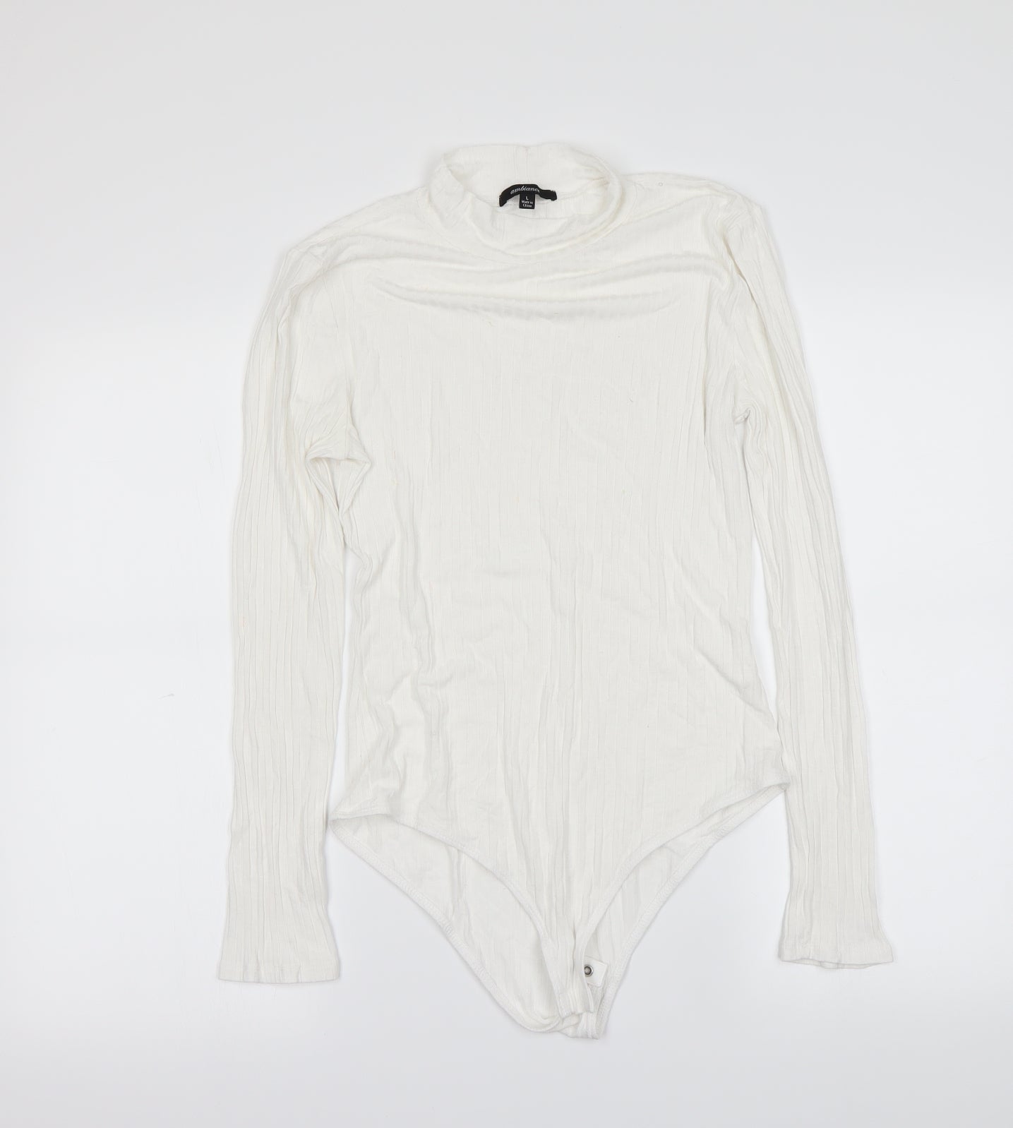 Ambience Womens White   Basic T-Shirt Size L