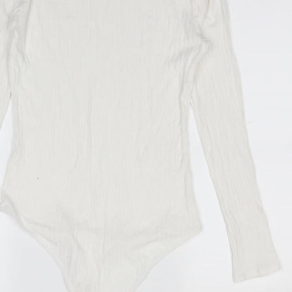 Ambience Womens White   Basic T-Shirt Size L