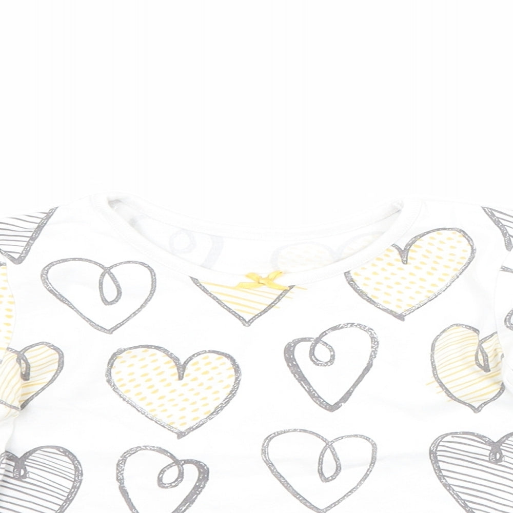 George Girls White   Basic T-Shirt Size 9-12 Months  - Love heart print