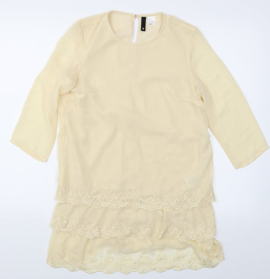 Divided Womens White   A-Line  Size 6  - Lace Frill