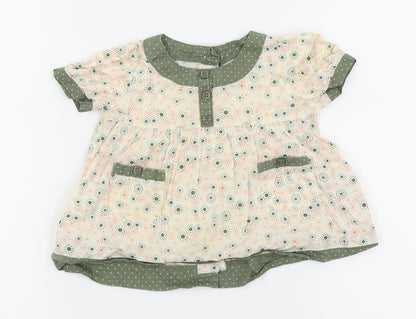 pre worn Girls White   Fit & Flare  Size 9-12 Months