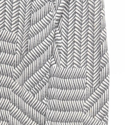 Zack Womens Grey Geometric  Trousers  Size 8 L28 in