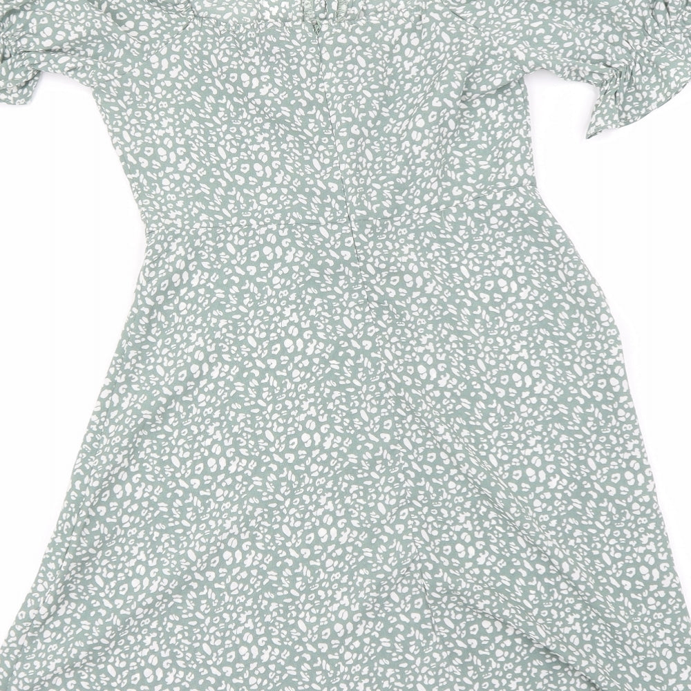 Shein   Womens Green Animal Print  Basic Blouse Size XS