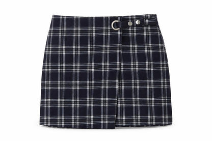 Womens UK Size 27 in Preworn Mini  Skirt