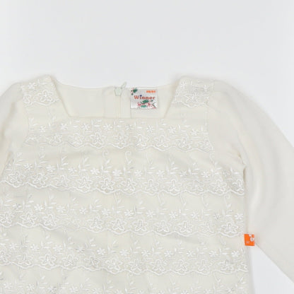 Winner Girls White   Basic T-Shirt Size 6 Years