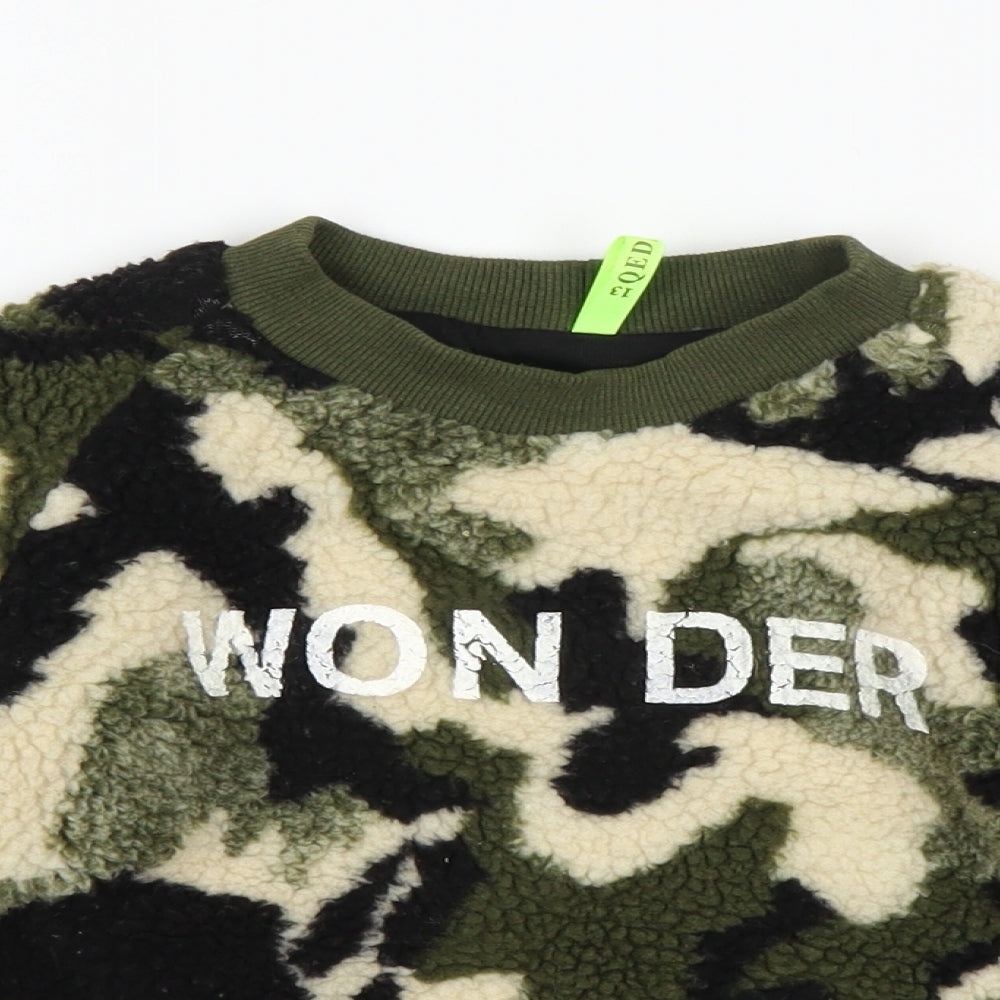 Preworn Girls Green Camouflage  Pullover Jumper Size 13 Years