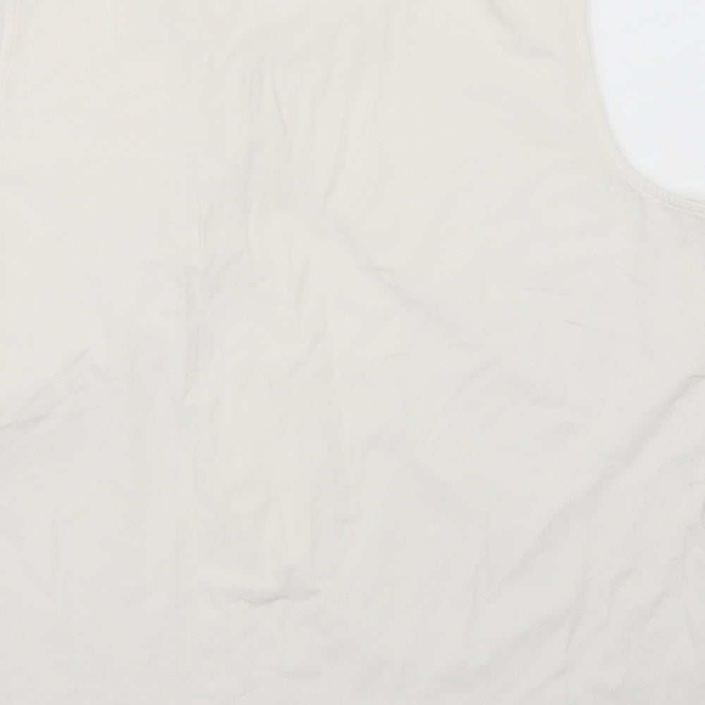 AMARANTO Womens White   Basic T-Shirt Size 22