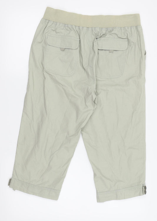 Womens UK Size 12 BM Regular Fit Capri White Trousers